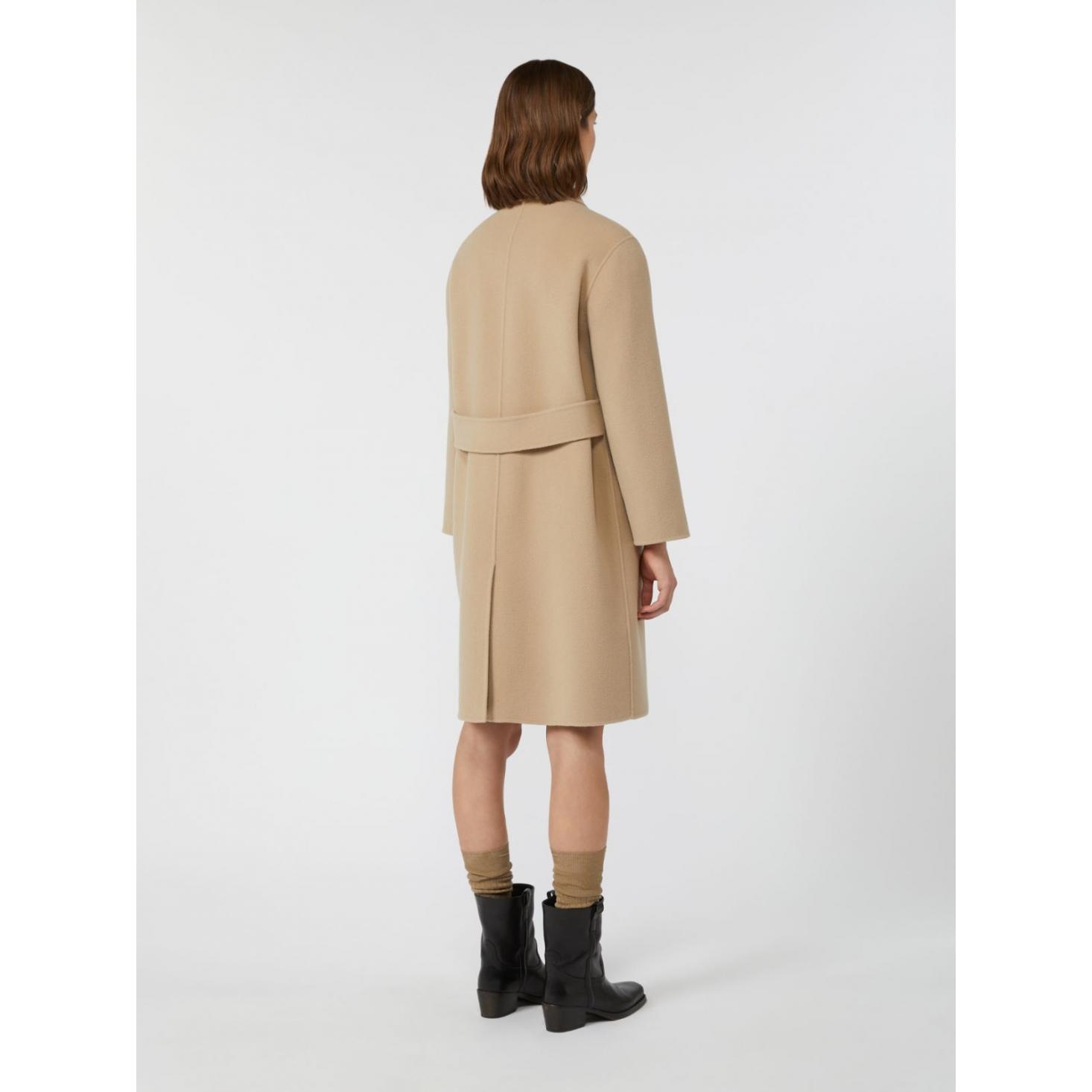 Cappotto monopetto in lana
