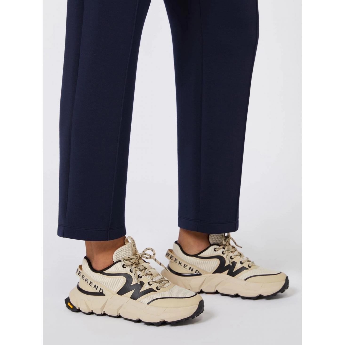 Sneaker in rete tecnica
