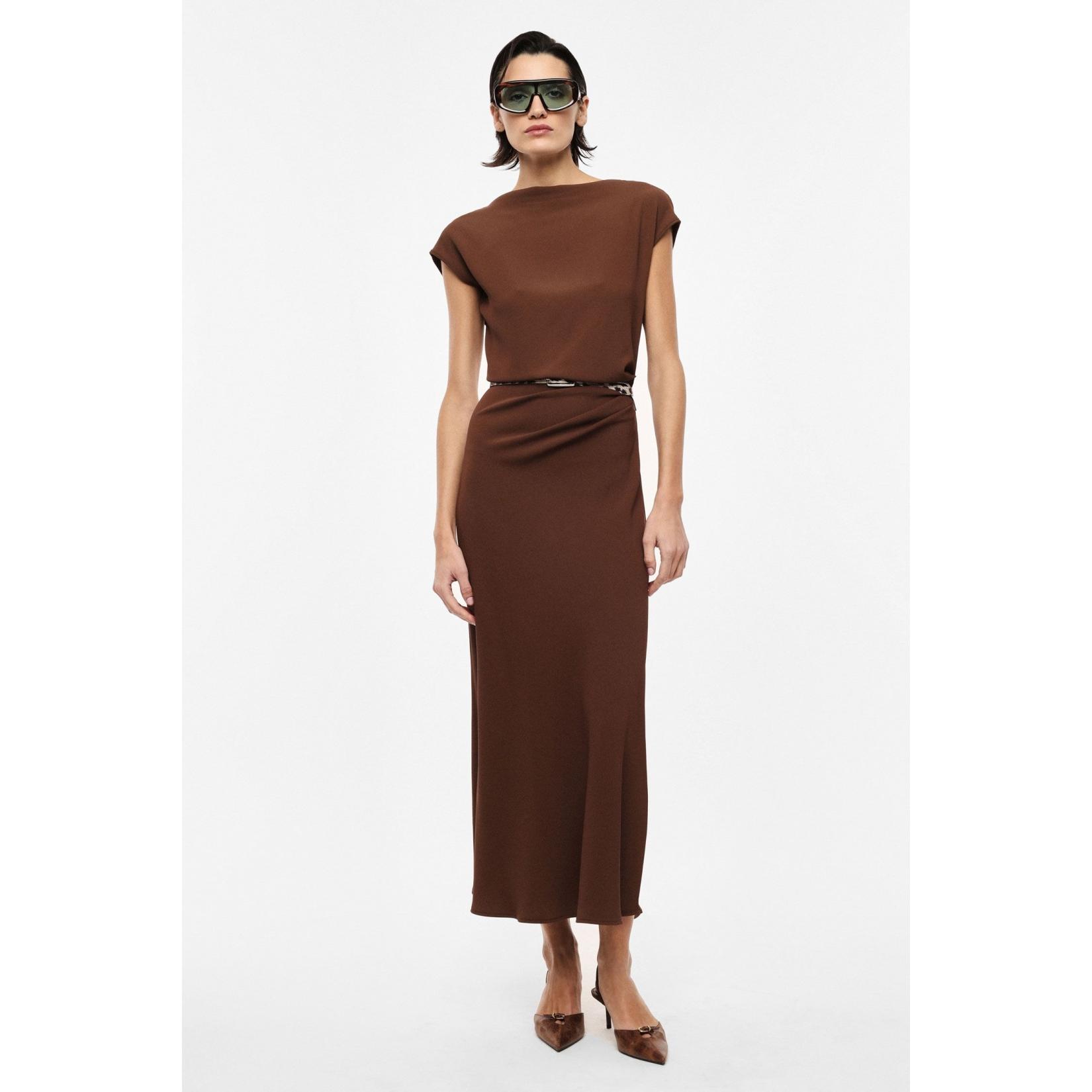 Abito lungo scollo barca cintura animalier