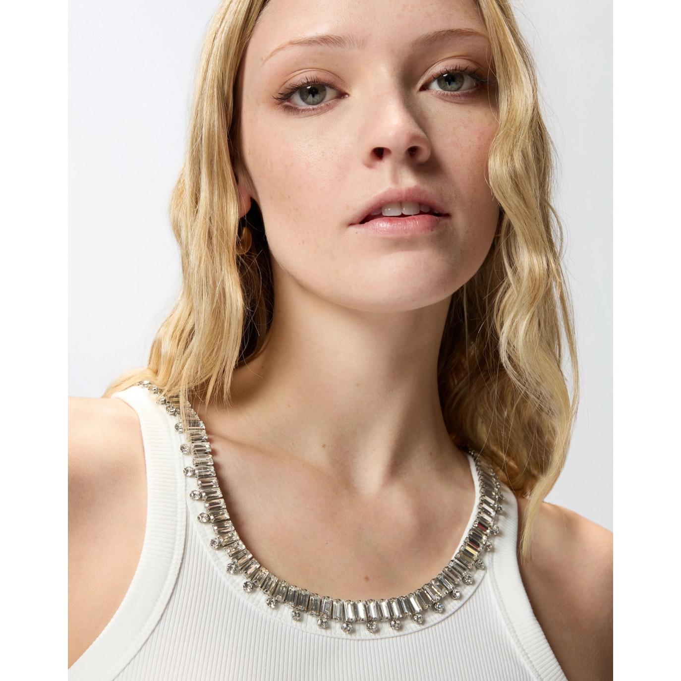 Top a costine con ricami gioiello (REDBULL CANOTTA)