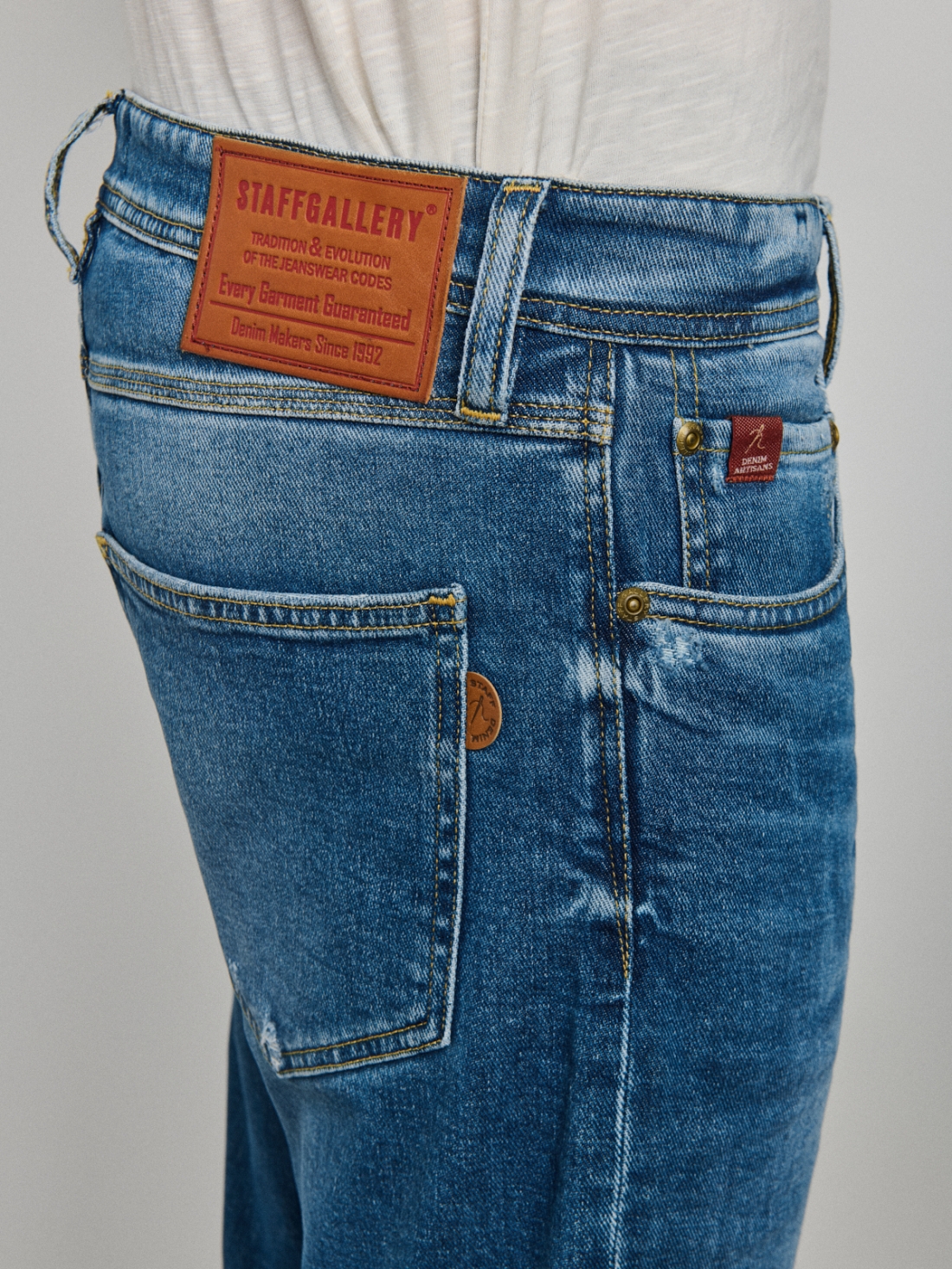 Sapphire Man Pant.