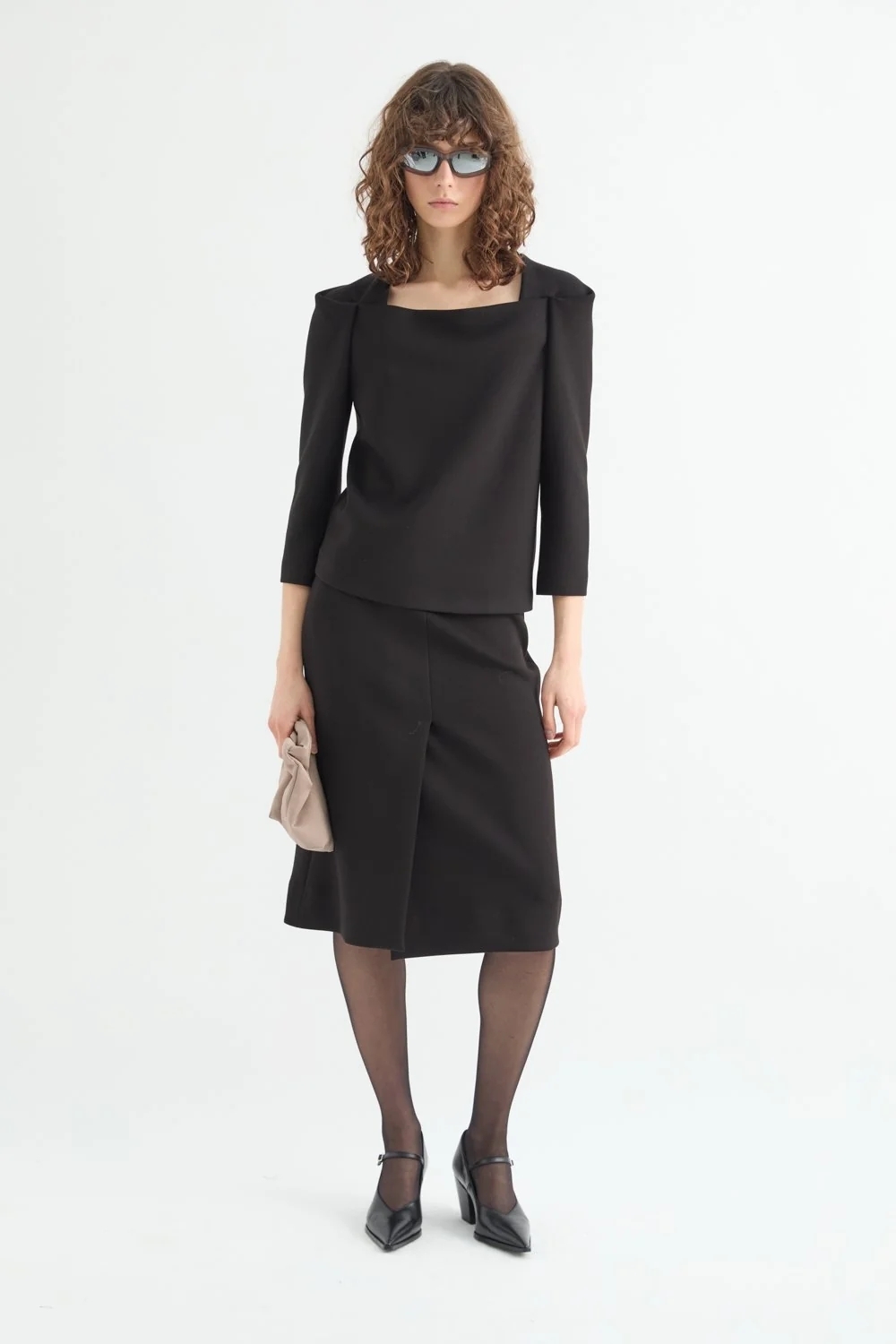 BLUSA IN TESSUTO SCUBA CON SCOLLO DRITTO