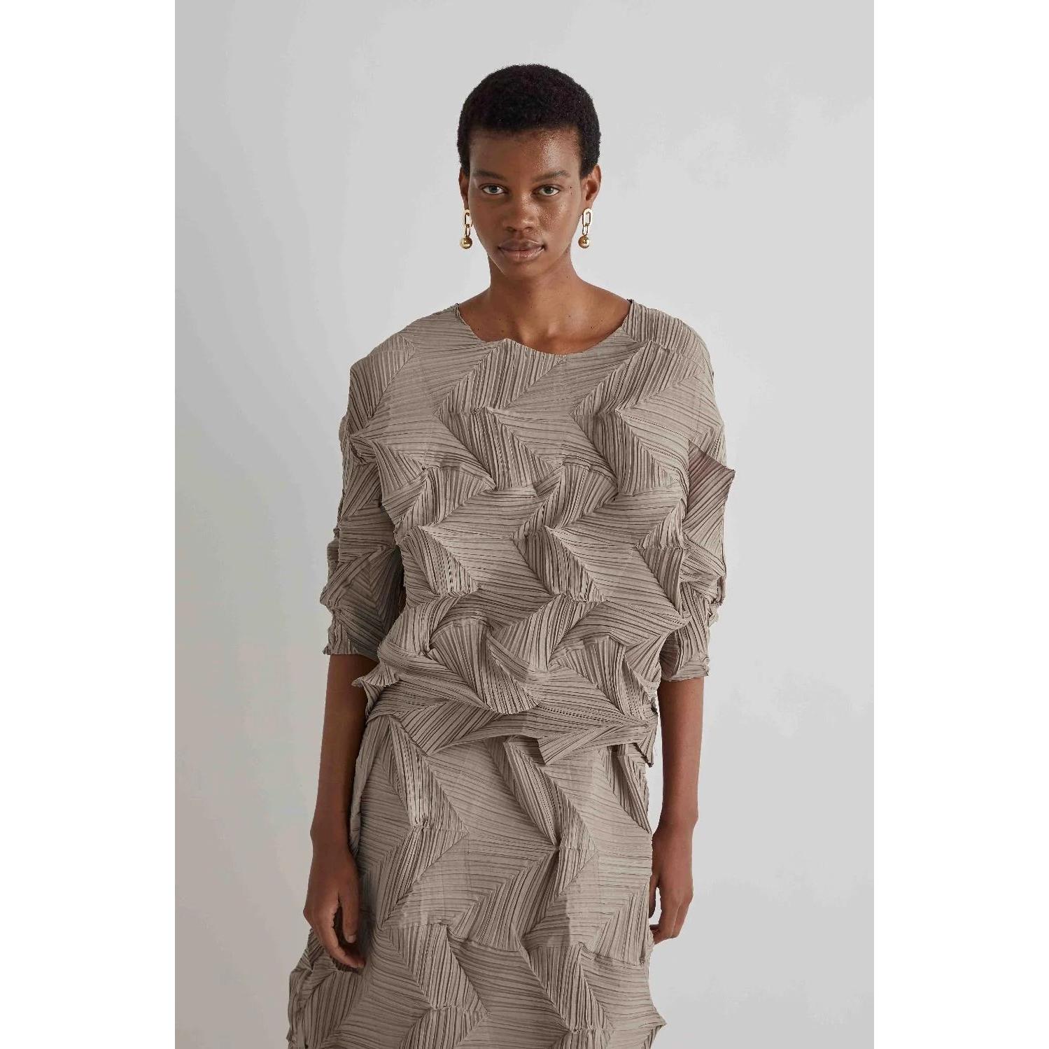 BLUSA PLISSETTATA DISEGNO FISARMONICA